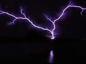 hurricane idalia evacuation lightning video