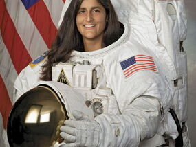 astronaut space Boeing Starliner space
