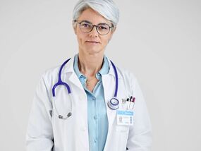 ovarian cancer symptoms doctor health healthcare warning