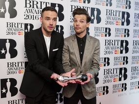 one direction louis tomlinson breaks silence liam payne death