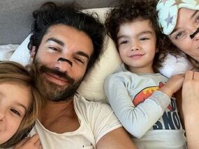 justin baldoni married wife kids blake lively