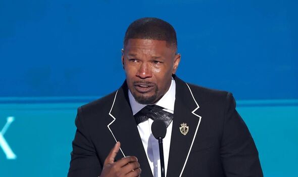jamie foxx emotional acceptance speech bet awards 
