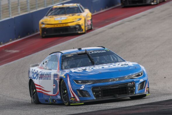 Larson will have three chances to land himself on victory road