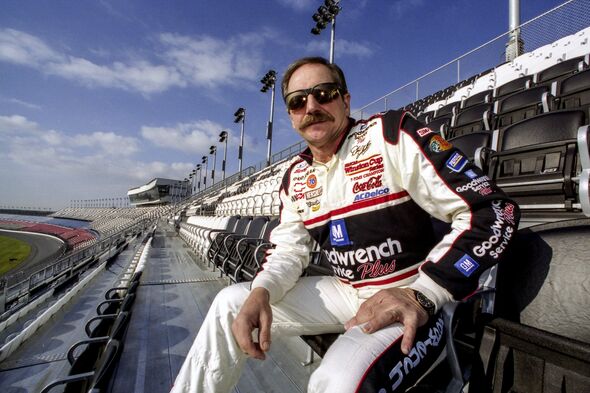 Dale Earnhardt Sr. raced from 1975 to 2001